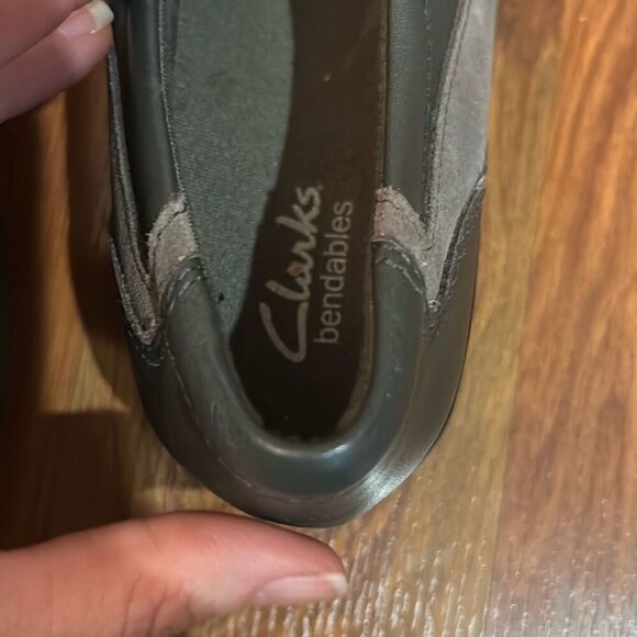 NEW Clarks bendables leather suede shoe size 8.5 gray - Picture 3 of 6